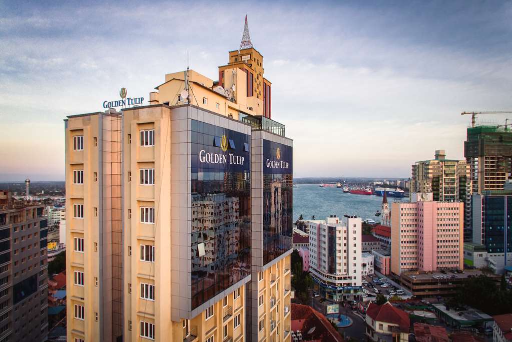 Golden Tulip Dar Es Salaam City Center Hotel Bagian luar foto